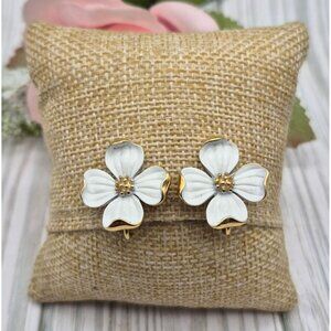 Vintage Crown Trifari White Enamel Dogwood Flower Gold Tone Clip-On Earrings